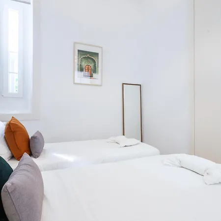 Stylish, Bright & Historic -bica I Apartamento