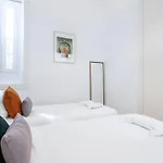 Stylish, Bright & Historic -bica I Apartment